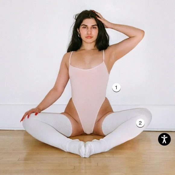 American Apparel GARMENT DYE SPAGHETTI THONG BODYSUIT XS CRÈME - Picture 1 of 7